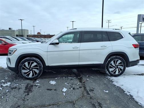 2025 Volkswagen Atlas 2.0T SEL