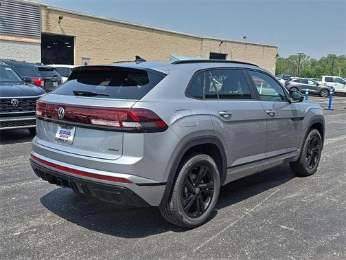 2025 Volkswagen Atlas Cross Sport 2.0T SEL