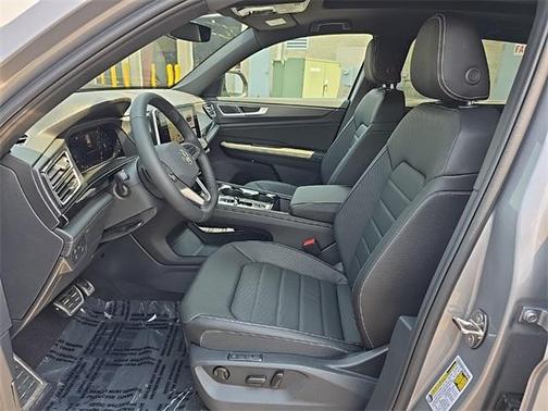 2025 Volkswagen Atlas Cross Sport 2.0T SEL