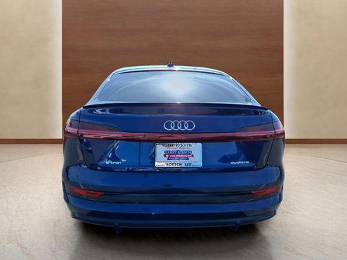 2022 Audi e-tron Sportback S line Premium