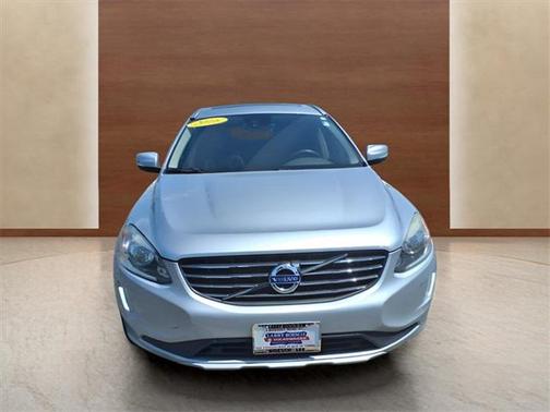 2016 Volvo XC60 T5 Drive-E Premier