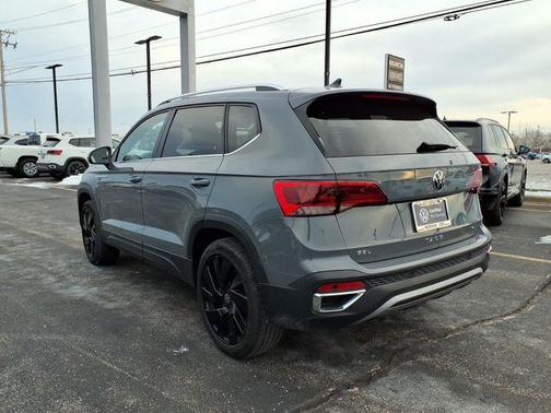 2024 Volkswagen Taos 1.5T SEL