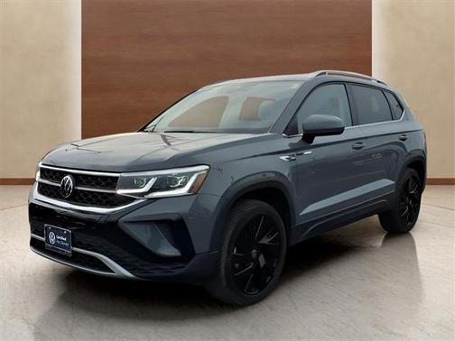 2024 Volkswagen Taos 1.5T SEL