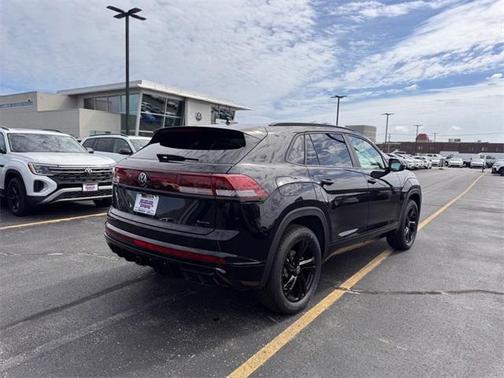 2025 Volkswagen Atlas Cross Sport 2.0T SEL