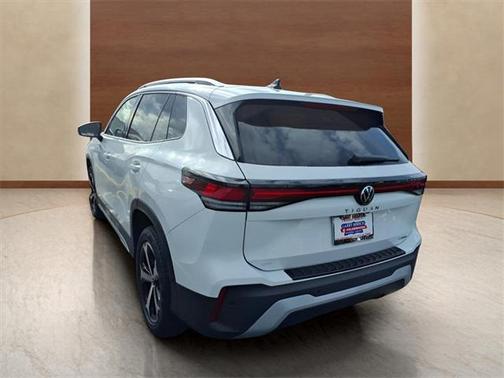 2025 Volkswagen Tiguan 2.0T SE 4MOTION