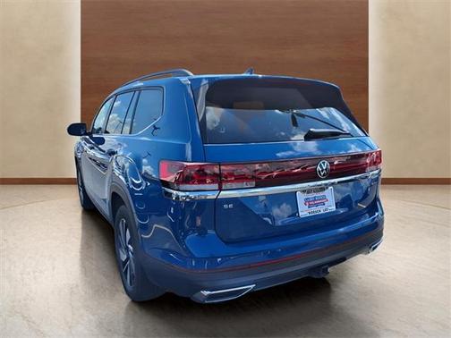 2025 Volkswagen Atlas 2.0T SE w/Technology 4MOTION