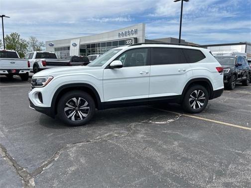 2025 Volkswagen Atlas 2.0T SE