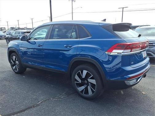 2025 Volkswagen Atlas Cross Sport 2.0T SE w/Technology 4MOTION