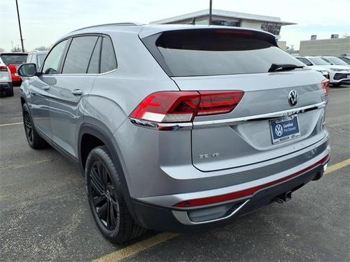 2022 Volkswagen Atlas Cross Sport 3.6L V6 SE w/Technology