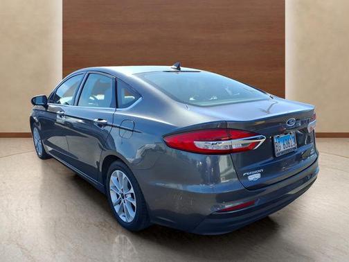 2020 Ford Fusion Hybrid SE