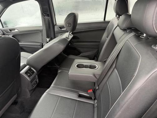 2021 Volkswagen Tiguan 2.0T SE R-Line Black 4MOTION