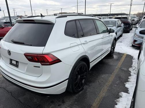 2021 Volkswagen Tiguan 2.0T SE R-Line Black 4MOTION