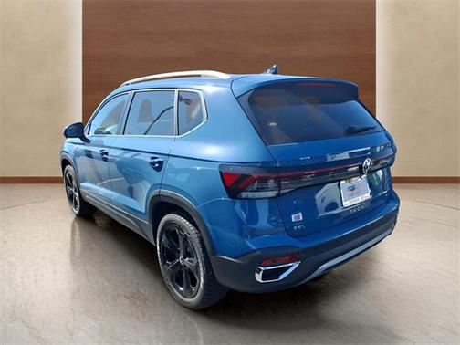 2025 Volkswagen Taos 1.5T SEL
