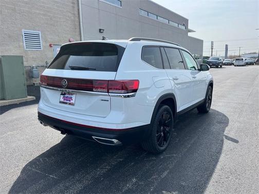 2025 Volkswagen Atlas 2.0T SE w/Technology 4MOTION