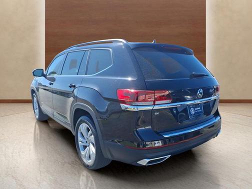 2022 Volkswagen Atlas 2.0T SE w/Technology 4MOTION