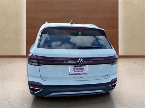2025 Volkswagen Taos 1.5T SE
