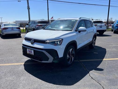 2025 Volkswagen Taos 1.5T SE
