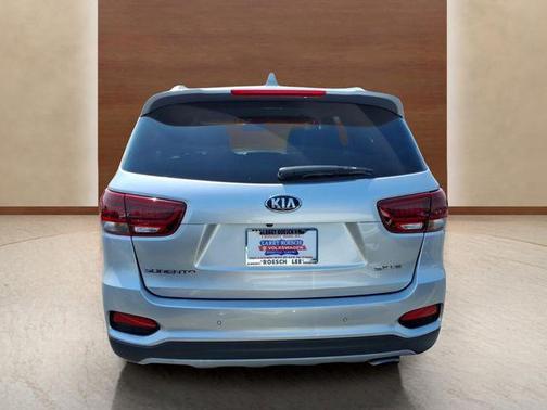 Sparkling Silver 2019 Kia Sorento EX