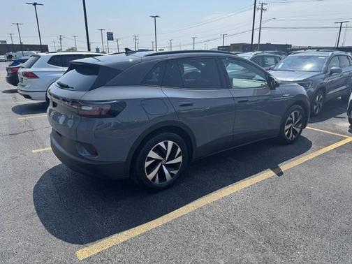 2023 Volkswagen ID.4 Pro