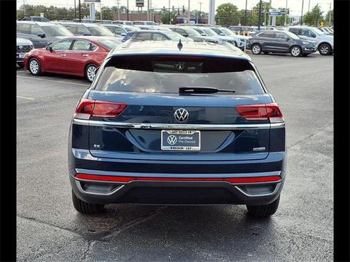 2022 Volkswagen Atlas Cross Sport 2.0T SE