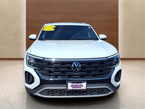 2025 Volkswagen Atlas Cross Sport 2.0T SE