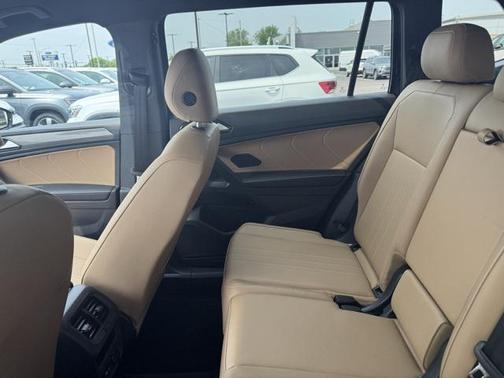 2024 Volkswagen Tiguan 2.0T SE 4MOTION
