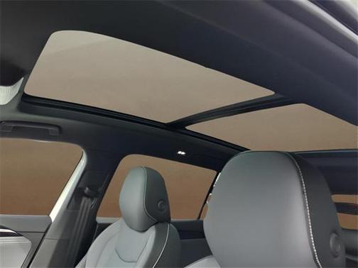 2025 Volkswagen Tiguan 2.0T SE R-Line Black 4MOTION