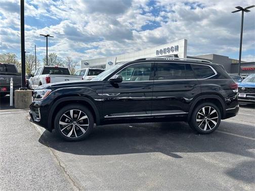 2025 Volkswagen Atlas 2.0T SEL Premium R-Line 4MOTION