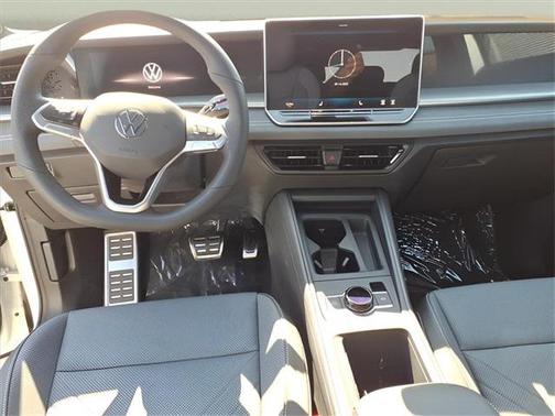 2025 Volkswagen Tiguan 2.0T SE R-Line Black 4MOTION