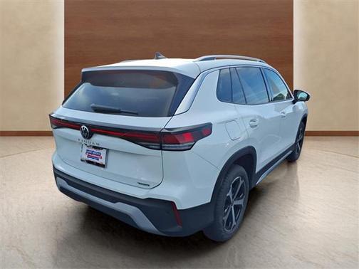 2025 Volkswagen Tiguan 2.0T SE 4MOTION