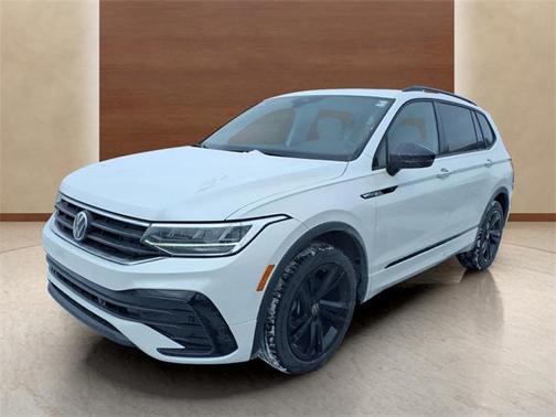 2024 Volkswagen Tiguan 2.0T SE R-Line Black
