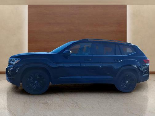 2023 Volkswagen Atlas 2.0T SE w/Technology 4MOTION