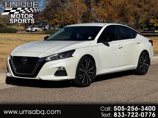 2022 Nissan Altima 2.5 SR