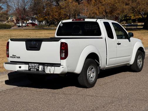 2019 Nissan Frontier S