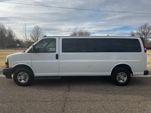2023 Chevrolet Express 3500 LS