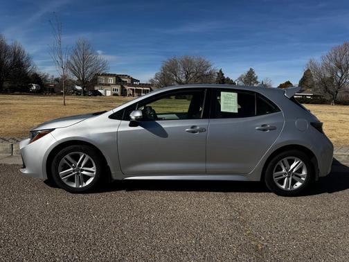 2021 Toyota Corolla Hatchback SE