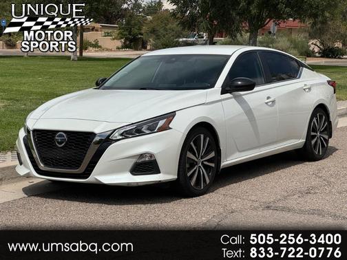 2022 Nissan Altima 2.5 SR