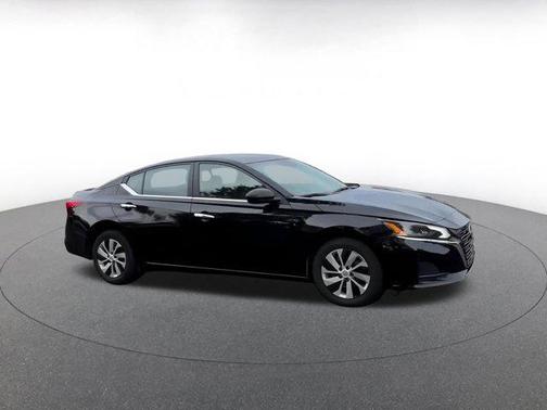 2024 Nissan Altima S FWD