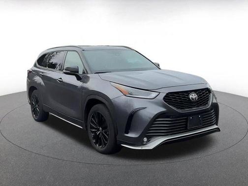 2024 Toyota Highlander XSE