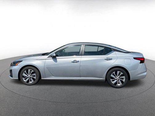 2023 Nissan Altima S FWD