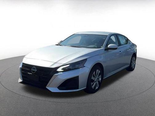 2023 Nissan Altima S FWD