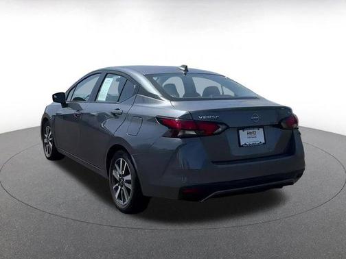 2023 Nissan Versa 1.6 SV