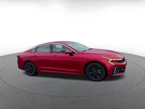 Runway Red 2025 Kia K5 LXS