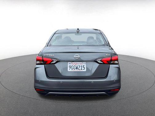 2023 Nissan Versa 1.6 SV