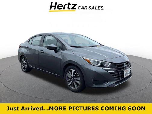 2023 Nissan Versa 1.6 SV