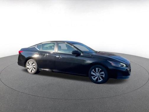 2023 Nissan Altima S FWD