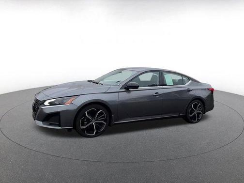 2023 Nissan Altima SR FWD