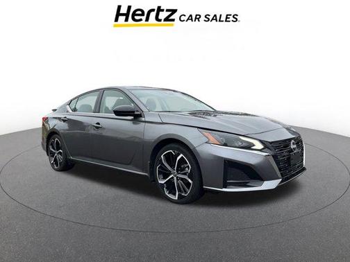 2023 Nissan Altima SR FWD