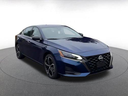 2024 Nissan Altima SR Intelligent AWD