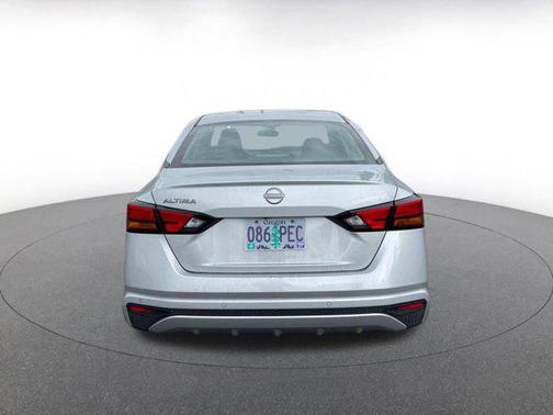 2023 Nissan Altima S FWD
